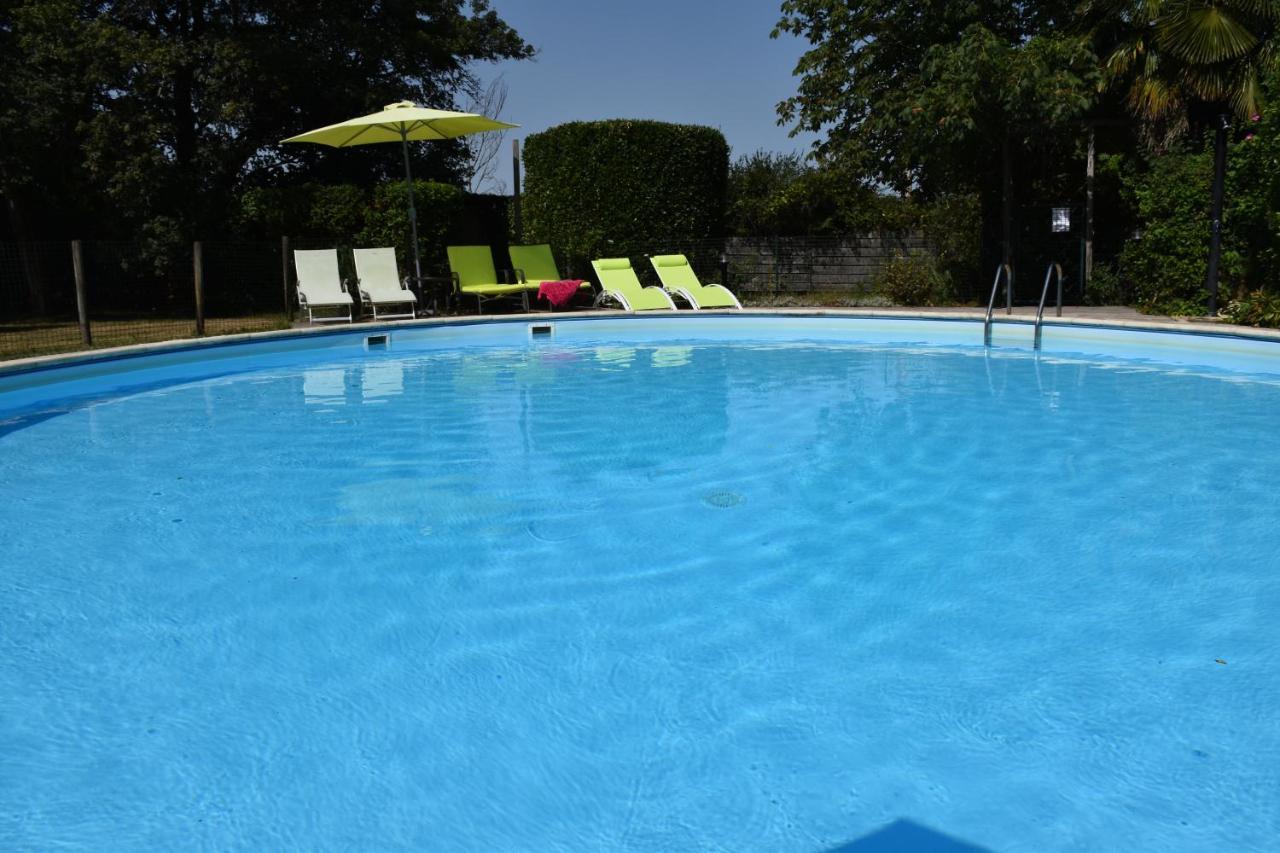 3 gites à la campagne - Bergerac à 5mn - Domaine de Bellevue Cottage Lembras Exterior foto